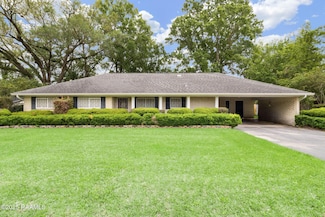 105 Kennedy Dr, Lafayette, LA 70501