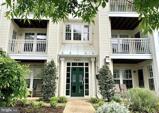 7501 Calderon Ct Unit 245, Alexandria, VA 22306