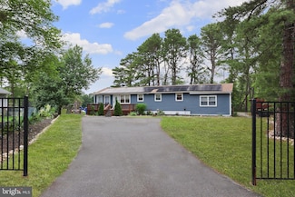 6 Shore Cir, Browns Mills, NJ 08015