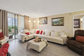 1100 Saint Charles Place Unit 703, Pembroke Pines, FL 33026