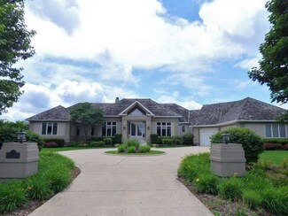 36W837 Whispering Trail Unit 3, Saint Charles, IL 60175