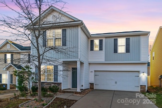 2009 Amos Oaks Ln, Charlotte, NC 28215