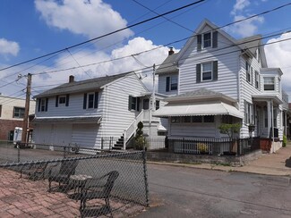 23 W Chapel St, Hazleton, PA 18201
