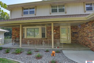 1405 S 136th St, Omaha, NE 68144