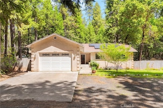 6515 Elmwood Dr, Magalia, CA 95954