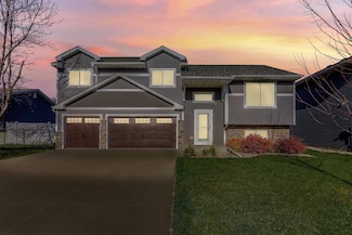 705 4th St S, Buffalo, MN 55313