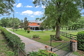 35126 William Ln, Eustis, FL 32736