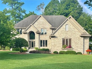 13023 Water Ridge Dr, Mc Cordsville, IN 46055