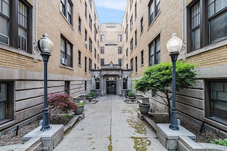 120 Seward St Unit 412, Detroit, MI 48202