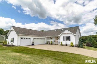 1304 Timberlake Dr, Sherrard, IL 61281
