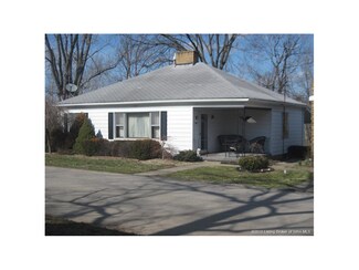 107 Margaret St, Milltown, IN 47145
