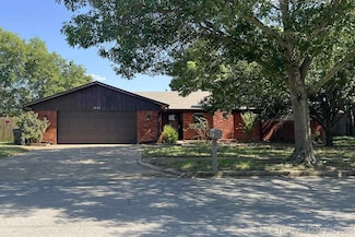 1924 9th Ave NW, Ardmore, OK 73401