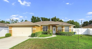 1173 Madura Dr, Deltona, FL 32725