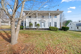 36 Randall Place, Waterbury, CT 06704