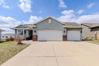3630 Jackson Ave, Spirit Lake, IA 51360