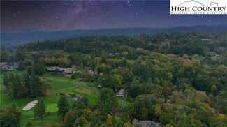489 Country Club Dr, Blowing Rock, NC 28605