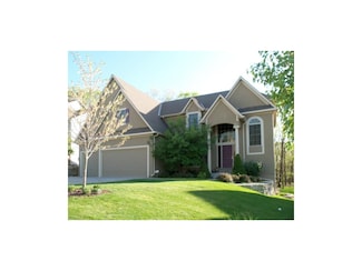 2007 NW 59th Ct, Kansas City, MO 64151