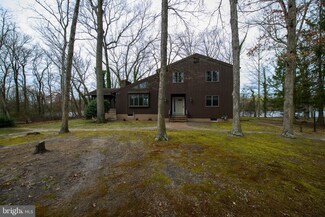 995 Arbor Ct W, Vineland, NJ 08360