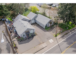 2156 Roosevelt Blvd, Eugene, OR 97402