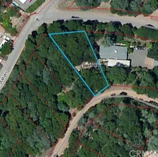 3074 Buckingham Way, Nice, CA 95464