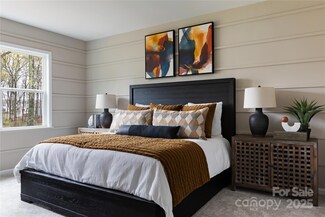 3012 Hutton Gardens Ln, Charlotte, NC 28269