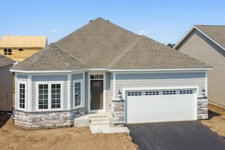 8204 Haywood Dr, Lino Lakes, MN 55014