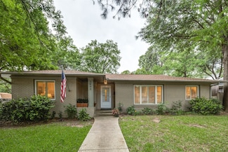 1400 W Tucker Blvd, Arlington, TX 76013