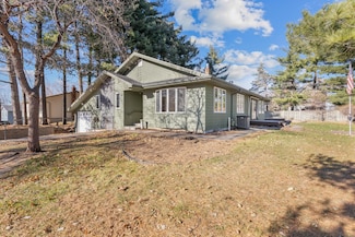 2597 Burke Ave E, Saint Paul, MN 55109