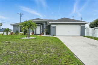 709 SW 27th St, Cape Coral, FL 33914