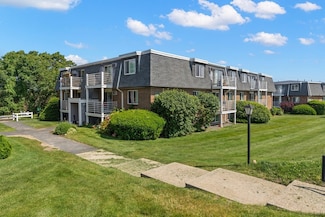 145 Essex Ave Unit 309, Gloucester, MA 01930