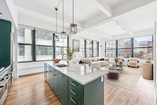 1 Main St Unit 2J, Brooklyn, NY 11201