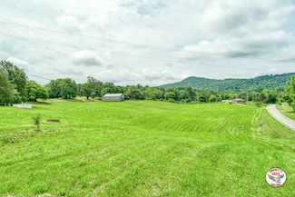 2 Hwy 558 Hwy 829, Albany, KY 42602