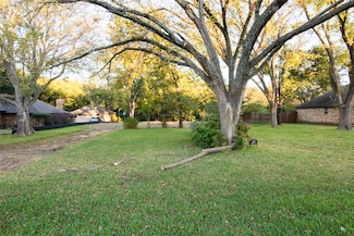 1633 Mockingbird Ln, Southlake, TX 76092