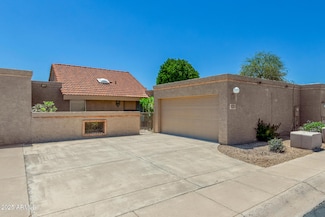 4033 E Larkspur Dr, Phoenix, AZ 85032