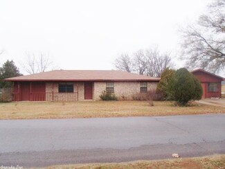 200 Sipes St, Nashville, AR 71852