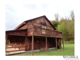 632 N Fork Rd, Barnardsville, NC 28709