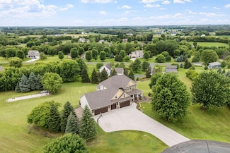 19602 Galway Cir, Prior Lake, MN 55372