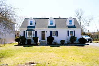 79 Hawkins Ave, Parsippany, NJ 07054