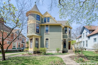 345 Paris Ave SE, Grand Rapids, MI 49503