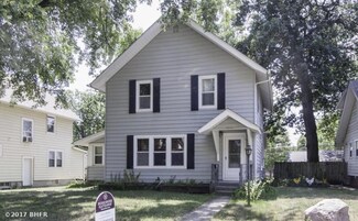 1010 Clinton Ave, Des Moines, IA 50313