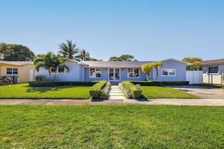 21310 NE 19th Ave, Miami, FL 33179