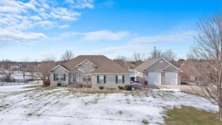 13727 Louise Ln, Aviston, IL 62216