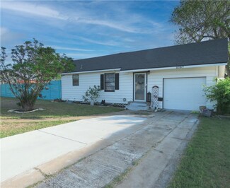 2797 Humble St, Ingleside, TX 78362