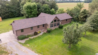 990 State Route 1124, Farmington, KY 42040