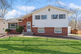 4606 40th St, Des Moines, IA 50310