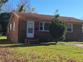 704 Old Buckroe Rd, Hampton, VA 23663