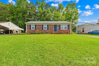 1812 Alpine Dr, Kings Mountain, NC 28086