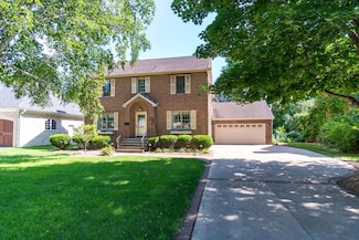 2532 Edgewood Place, La Crosse, WI 54601