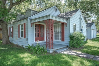 621 N Florence St, Grand Saline, TX 75140