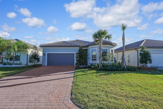 518 SE Crathes St, Port Saint Lucie, FL 34984